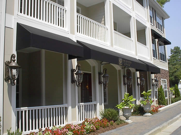 estates_dunwoody_club_close